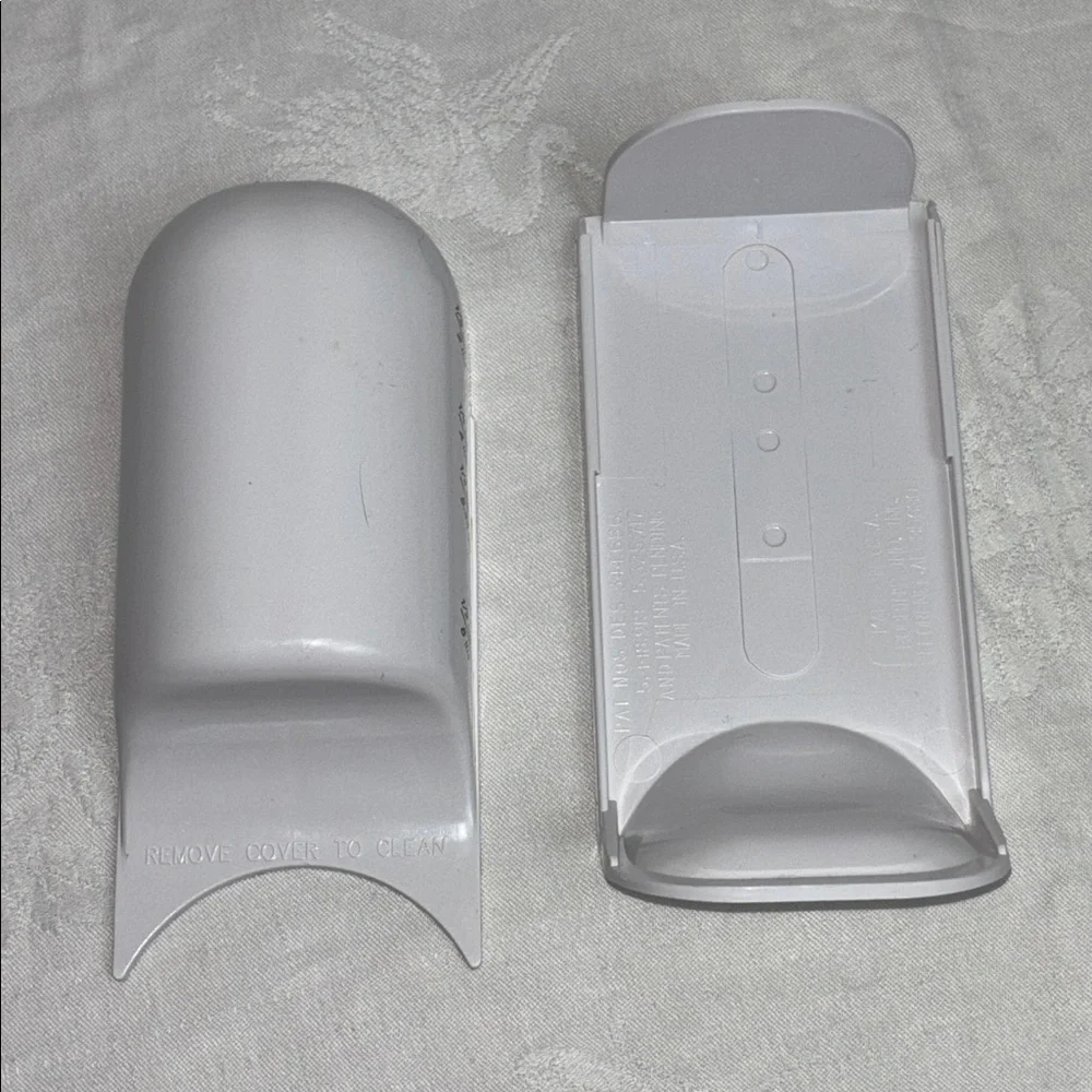 Pampered Chef Adjustable Measuring Cup